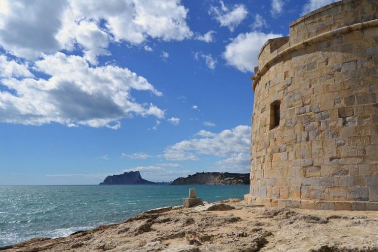 Spend your fall, winter, or spring in Moraira, Spain: Is Moraira good snowbird location?