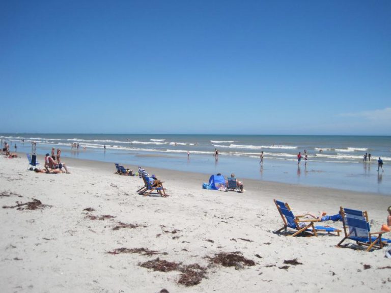 Spend your fall, winter, or spring in Cocoa Beach, Florida: Is Cocoa Beach a good snowbird location?