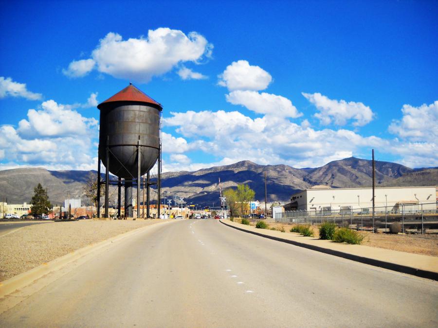 Spend your fall, winter, or spring in Alamogordo, New Mexico: Is