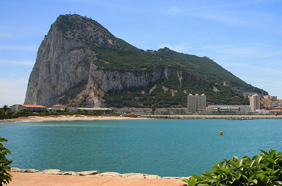 Spend-your-winter-in-Gibraltar-Is-Gibraltar-a-good-snowbird-location-1