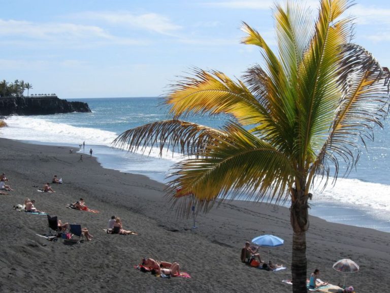 Spend your fall, winter, or spring in La Palma, Spain: Is La Palma a good snowbird location?