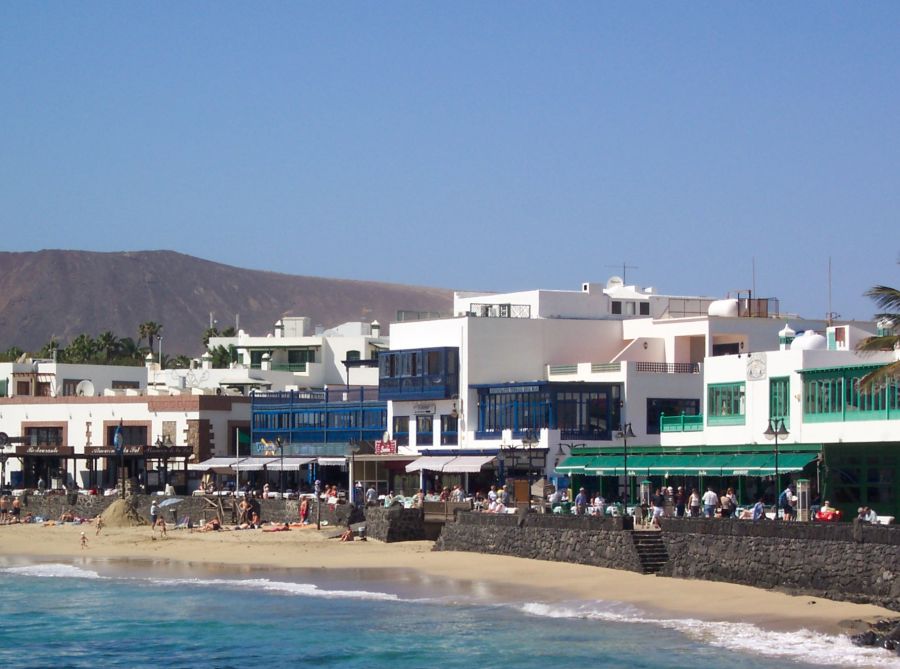 Spend your winter in Playa Blanca - Lanzarote - Is Playa Blanca a good snowbird location 1