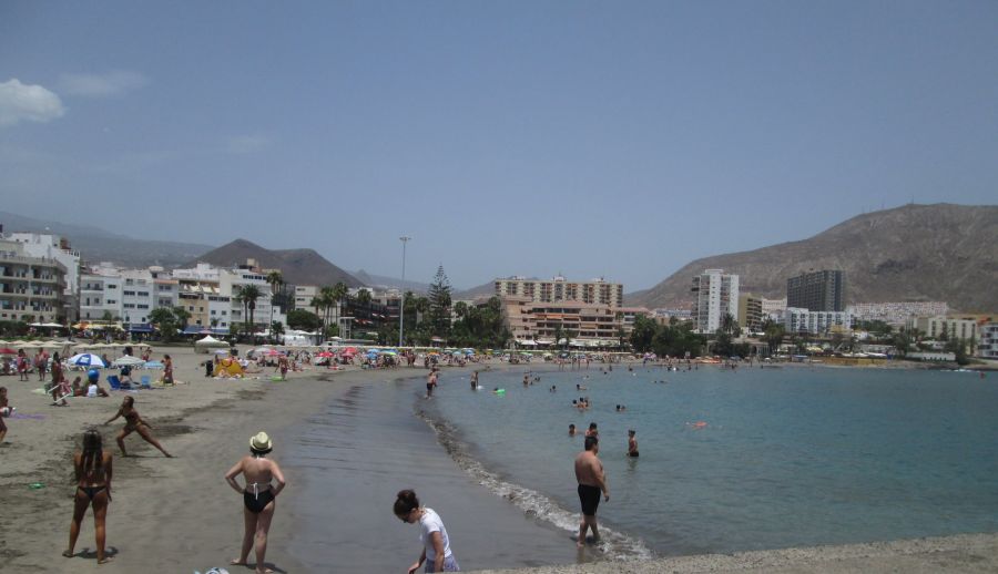 Spend your winter in Playa de las Americas - Tenerife - Is Playa de las Americas a good snowbird location 1