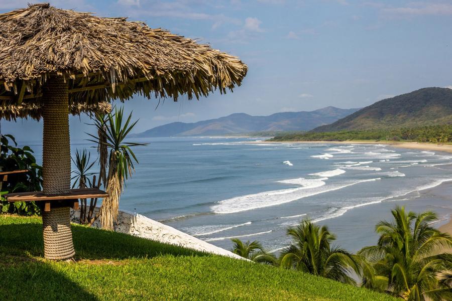 Spend your winter in Zihuatanejo - Mexico - Is Zihuatanejo a good snowbird location 1