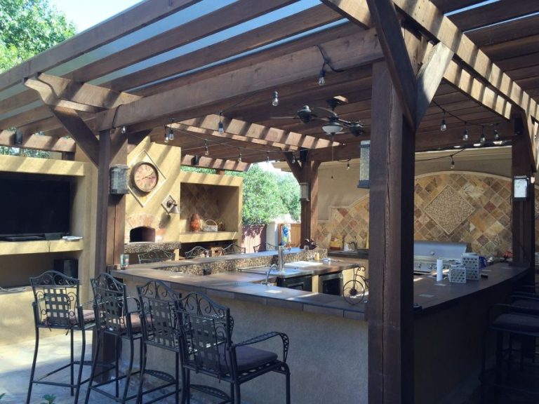 Prepare Your Outdoor Kitchen for The Winter