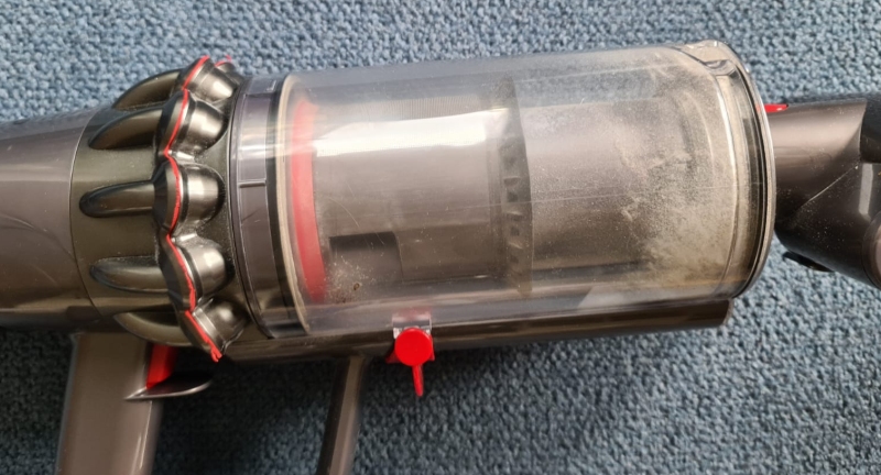 Dyson V11 Torque Drive Extra - Best Vacuum For Snowbirds 8