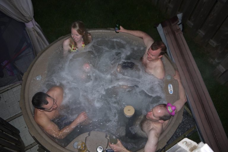 Can you use an extension cord for a hot tub? What pros say